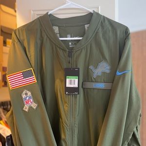NEW! Men's Nike Olive Detroit Lions Salute to Service Elite Hybrid Jacket.